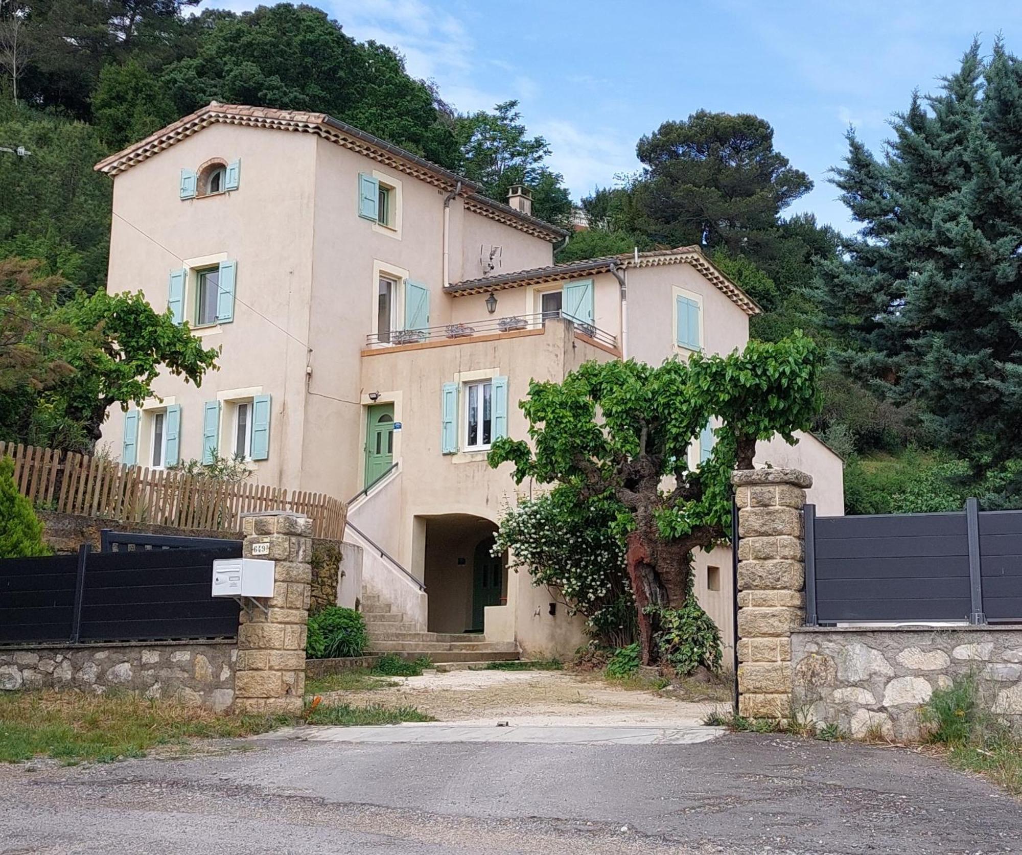 Le Mas De Trepeloup Ales Exterior photo
